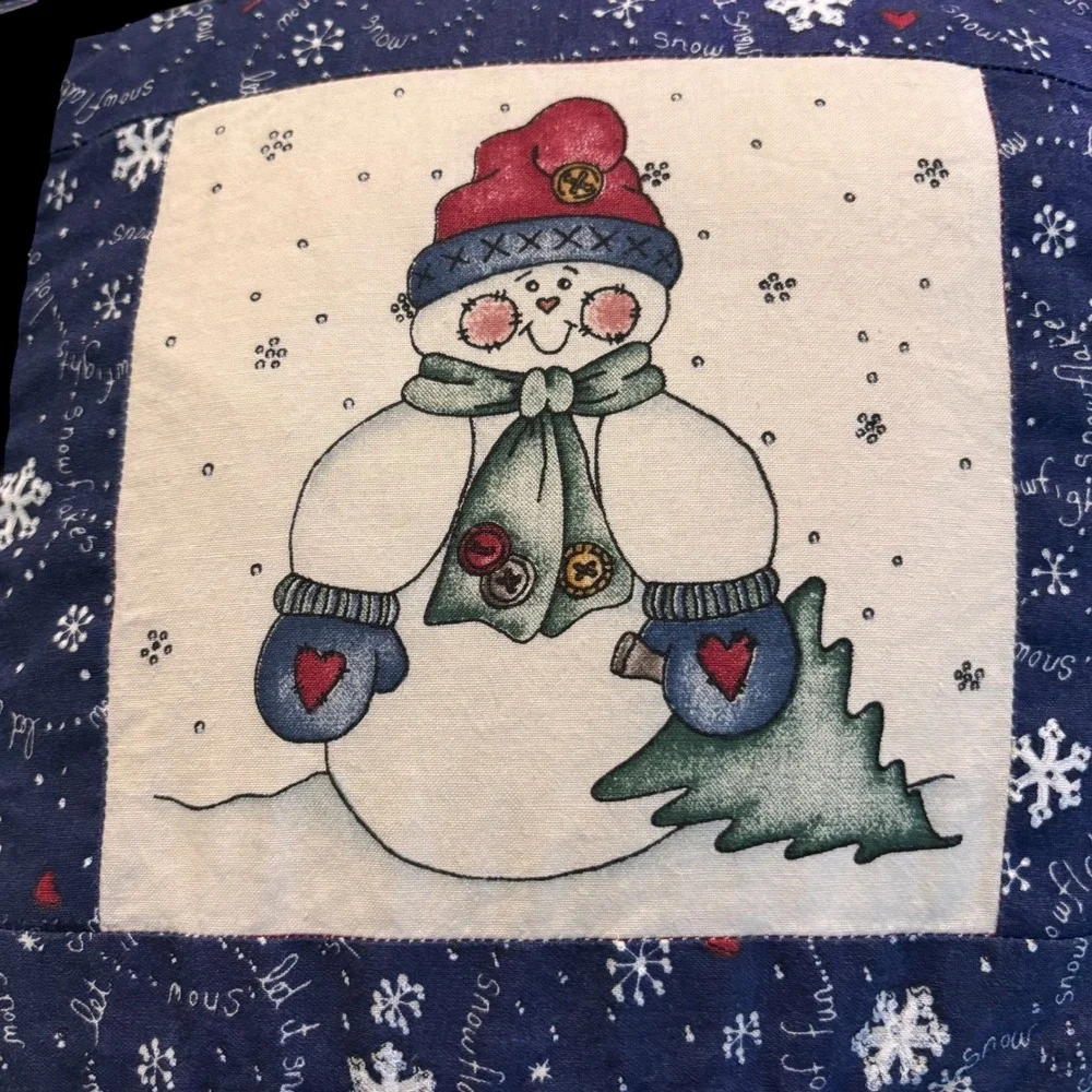 Set of 2 Vintage Quilted‎ Throw Pillows Snowman Christmas Winter Grannycore
